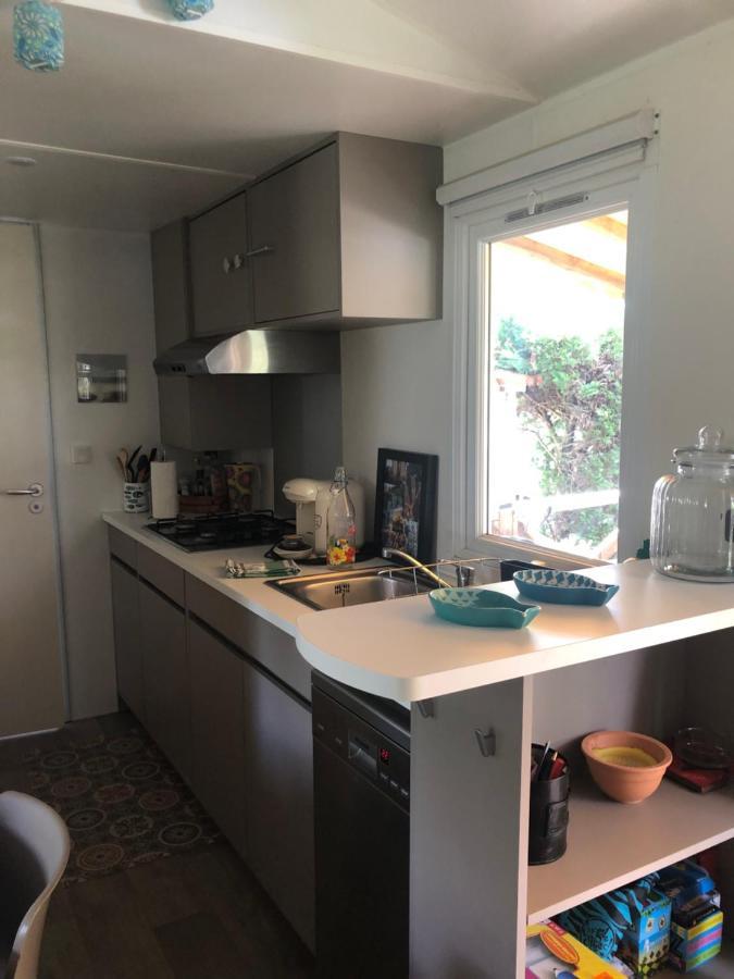 Mobil Home Climatise Camping 4* Le Grau Du Roi Les Jardins De Tivoli Luaran gambar