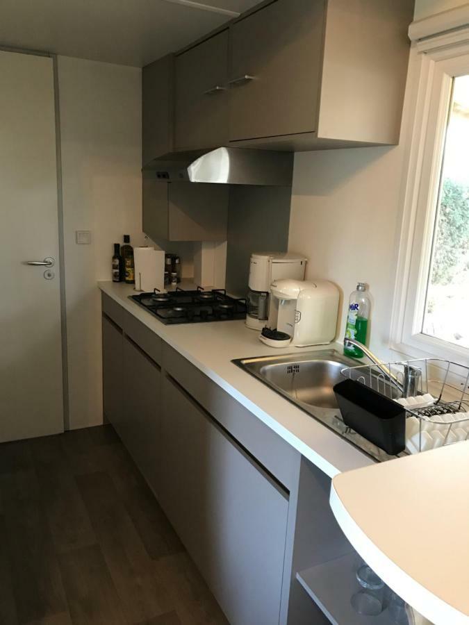 Mobil Home Climatise Camping 4* Le Grau Du Roi Les Jardins De Tivoli Luaran gambar